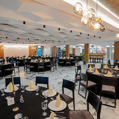 Hotel Nest บิเยลยินา ภายนอก รูปภาพ