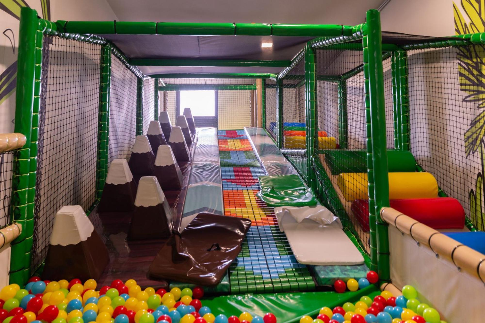 Hotel Nest บิเยลยินา ภายนอก รูปภาพ