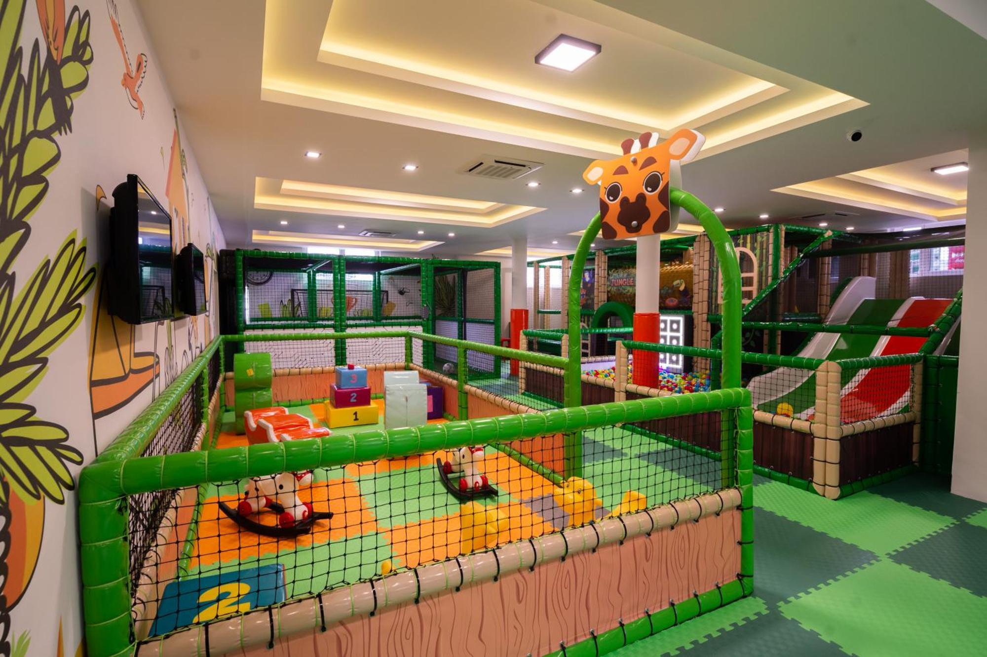 Hotel Nest บิเยลยินา ภายนอก รูปภาพ