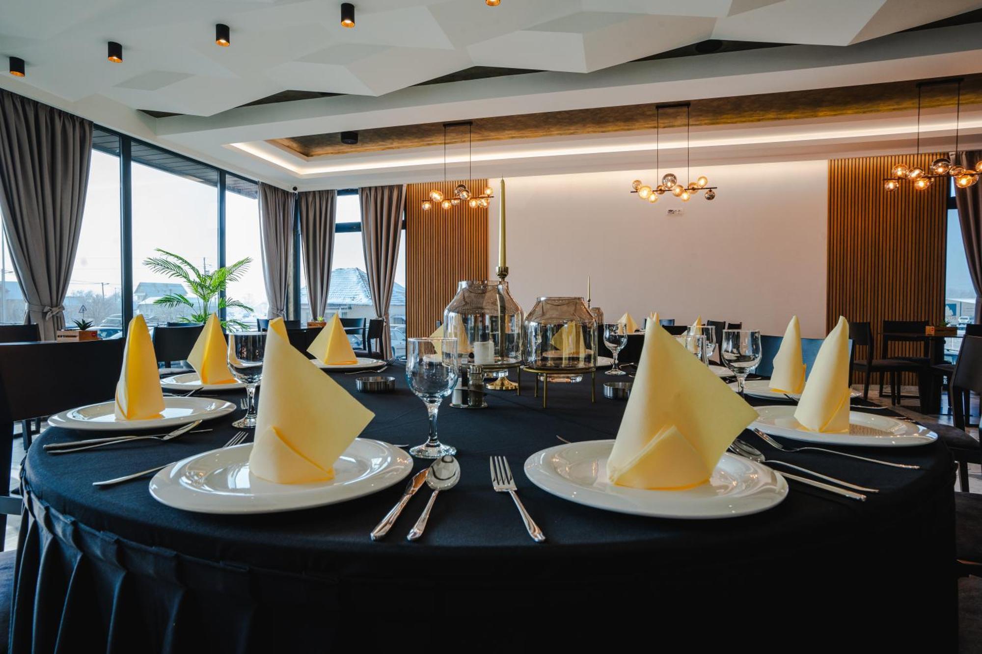 Hotel Nest บิเยลยินา ภายนอก รูปภาพ