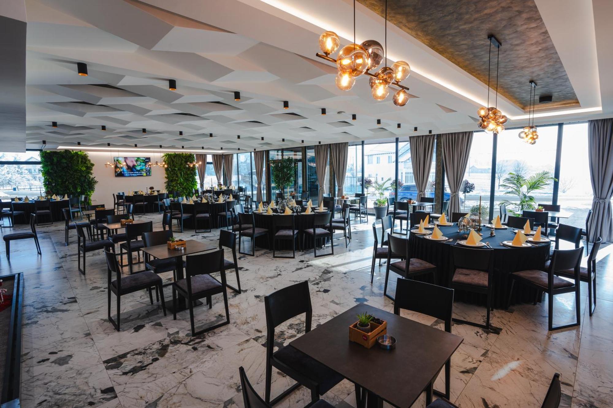 Hotel Nest บิเยลยินา ภายนอก รูปภาพ