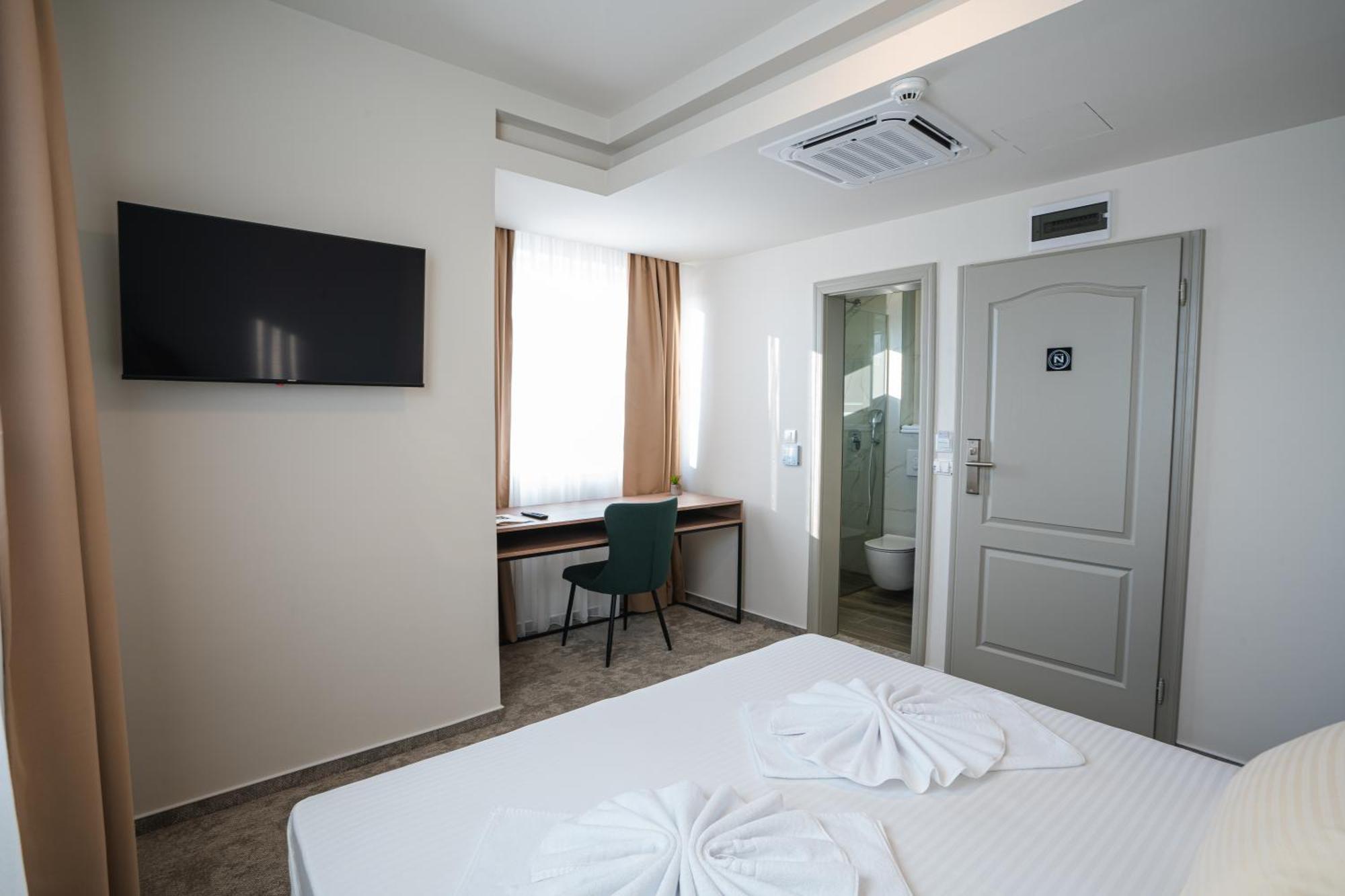 Hotel Nest บิเยลยินา ภายนอก รูปภาพ