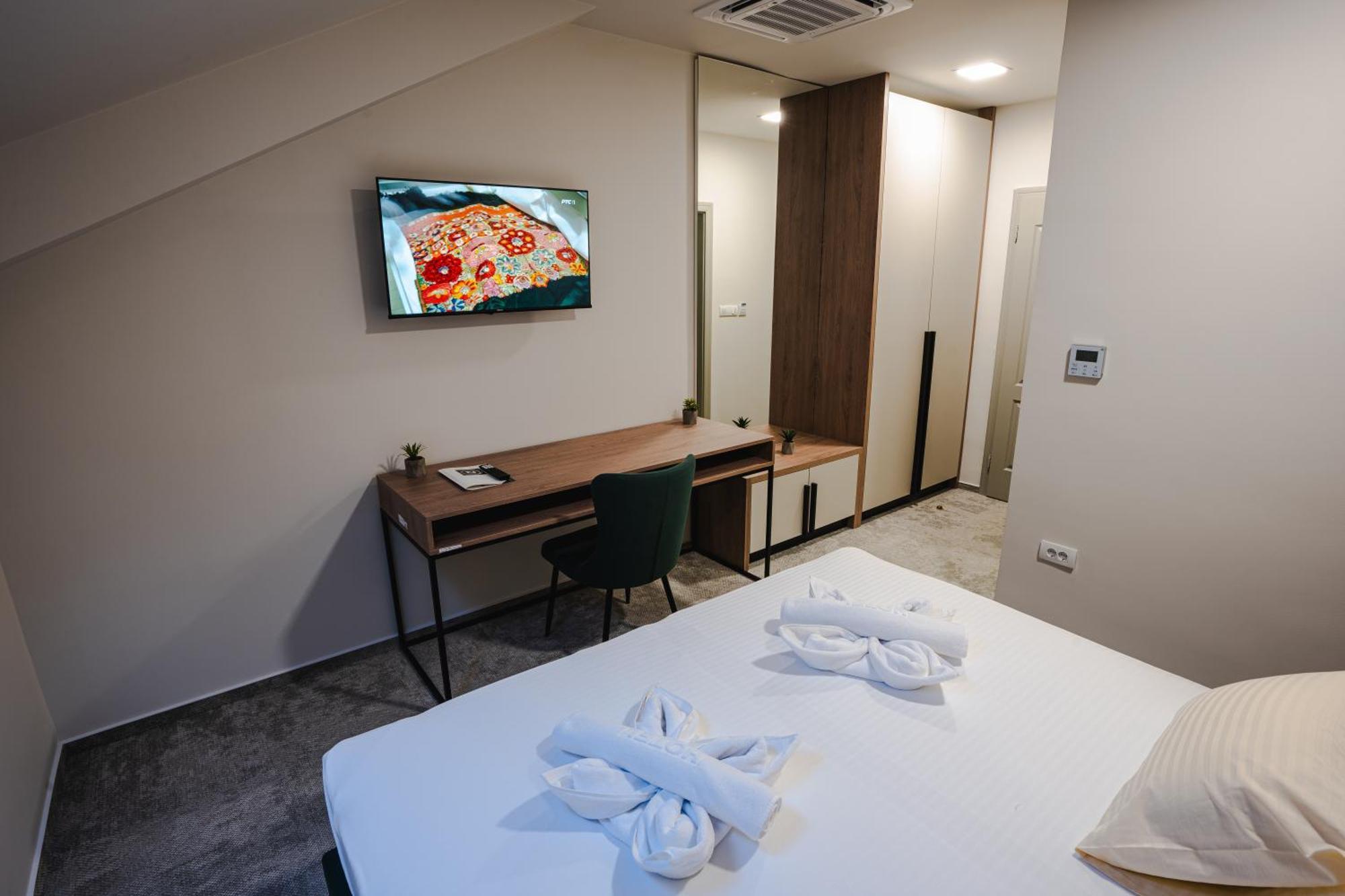 Hotel Nest บิเยลยินา ภายนอก รูปภาพ