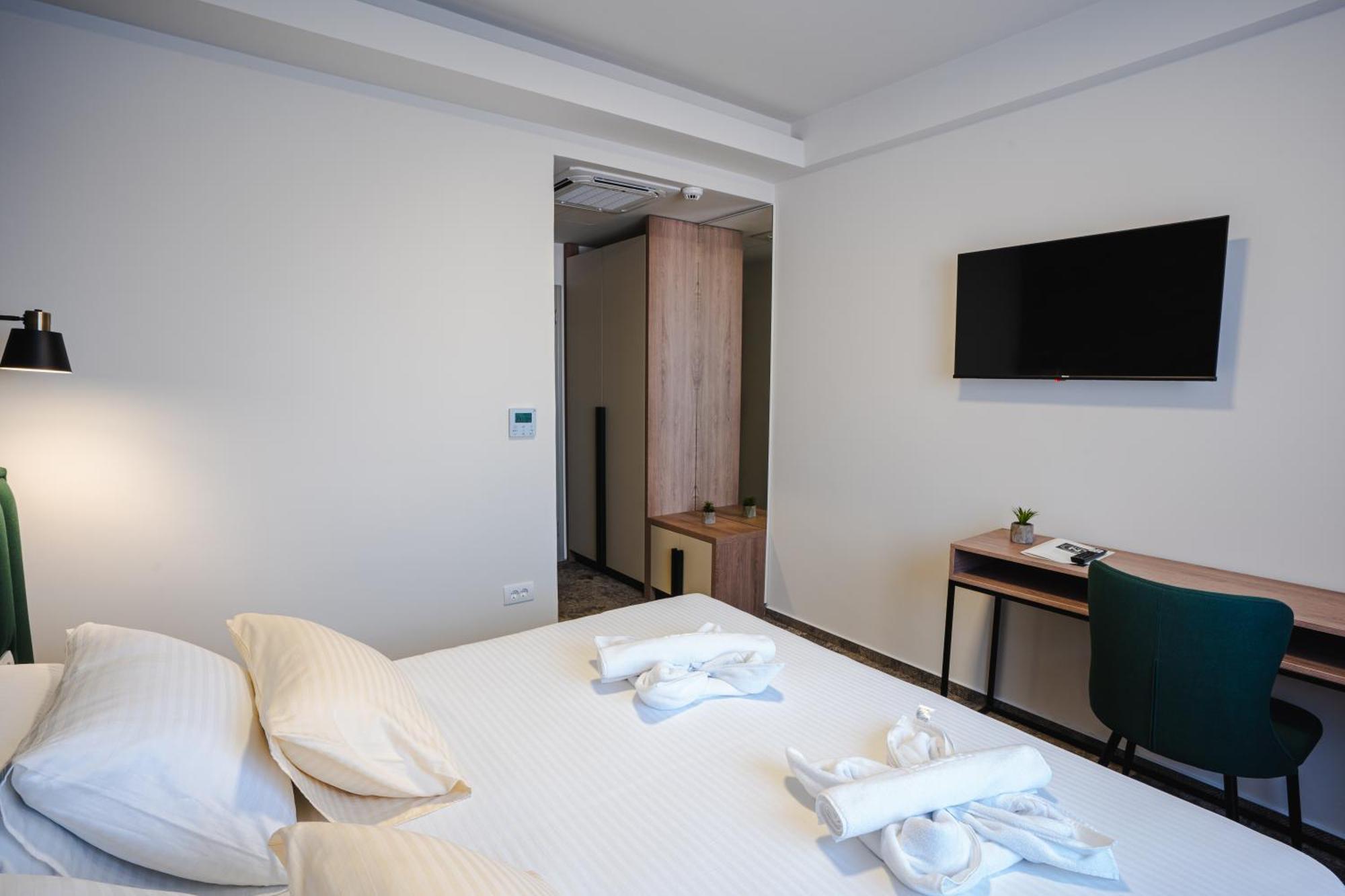 Hotel Nest บิเยลยินา ภายนอก รูปภาพ